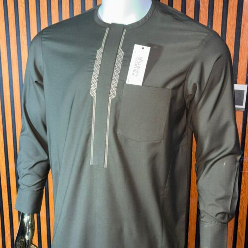 Custom-tailored Elegant Embroidered Men's Kaftan – Dark Green
